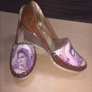 Frida Kahlo shoes